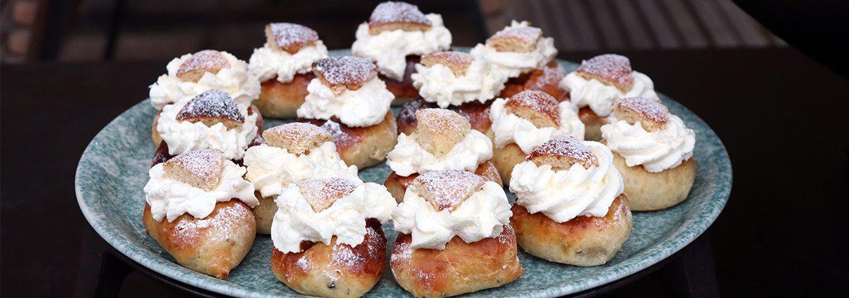 Baka Semlor i Forno Pizzaugn